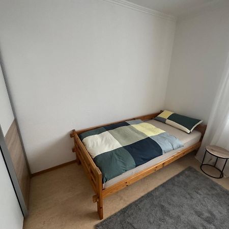 شقة Schoenes, Friedliches Zimmer اوغسبورغ المظهر الخارجي الصورة